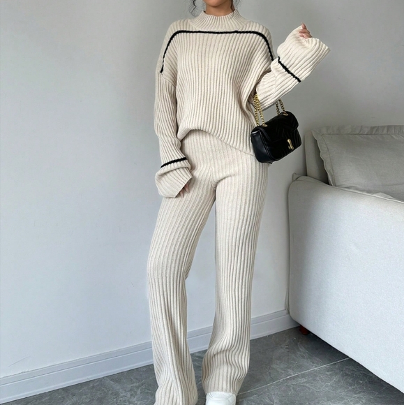 2pcs Women Contrast Striped Print Turtleneck Sweater And Solid Colour Pants set - Picture 1 of 5